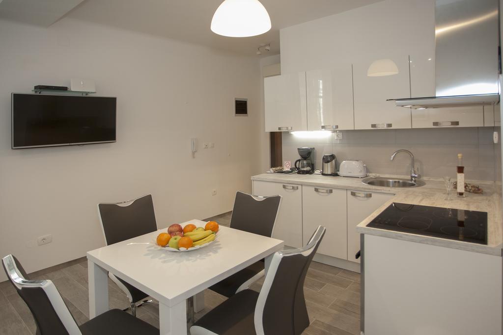 Old Square Apartment Split Eksteriør billede